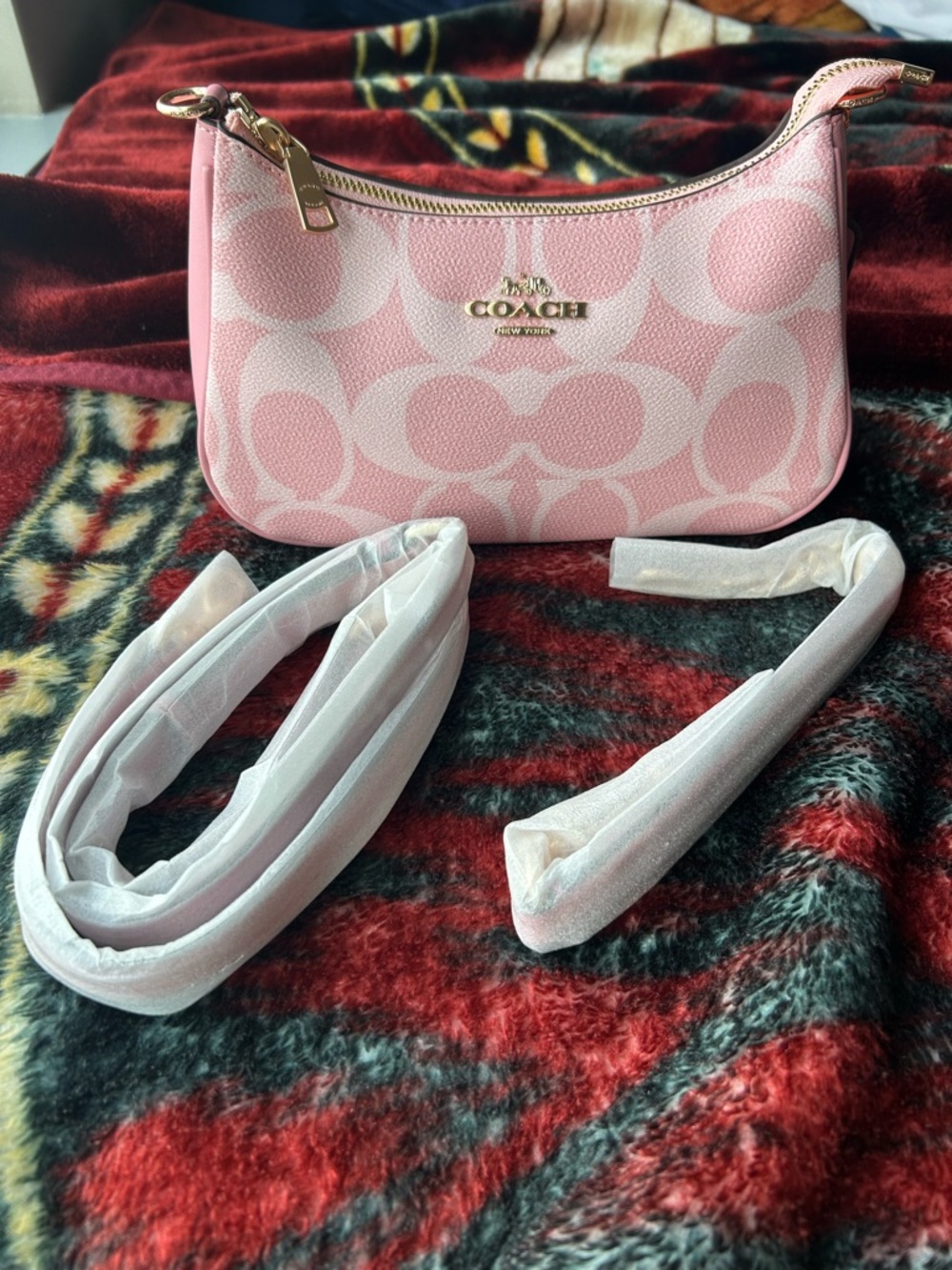 COACH powder Pink Signature Canvas Shoulder Bag - Picture 5 of 7